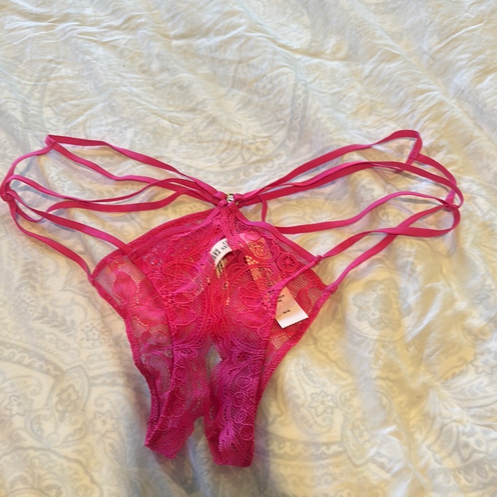 Elegant Pink Lace Women's Intimate